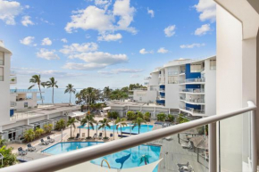 Two Bedroom Hamptons In Upmarket Resort - Ocean Views